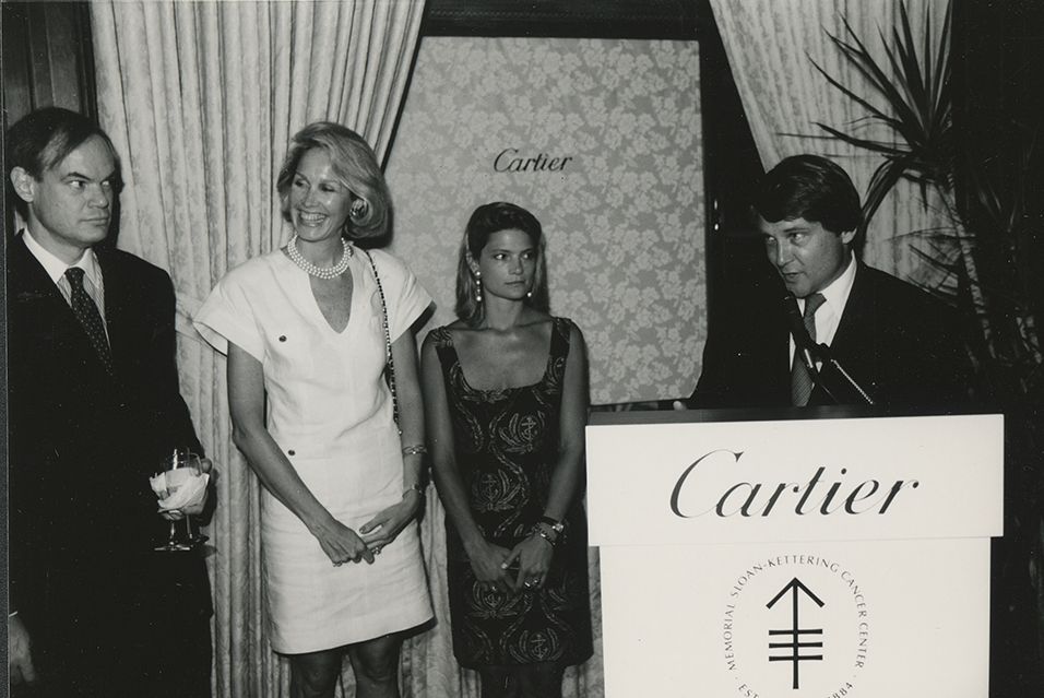 1990: The Associates Committee hosts the Dinner Dance with a reception taking place at Cartier in New York City. 