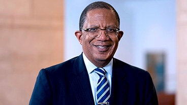 MSK President and CEO Dr. Selwyn M. Vickers. 